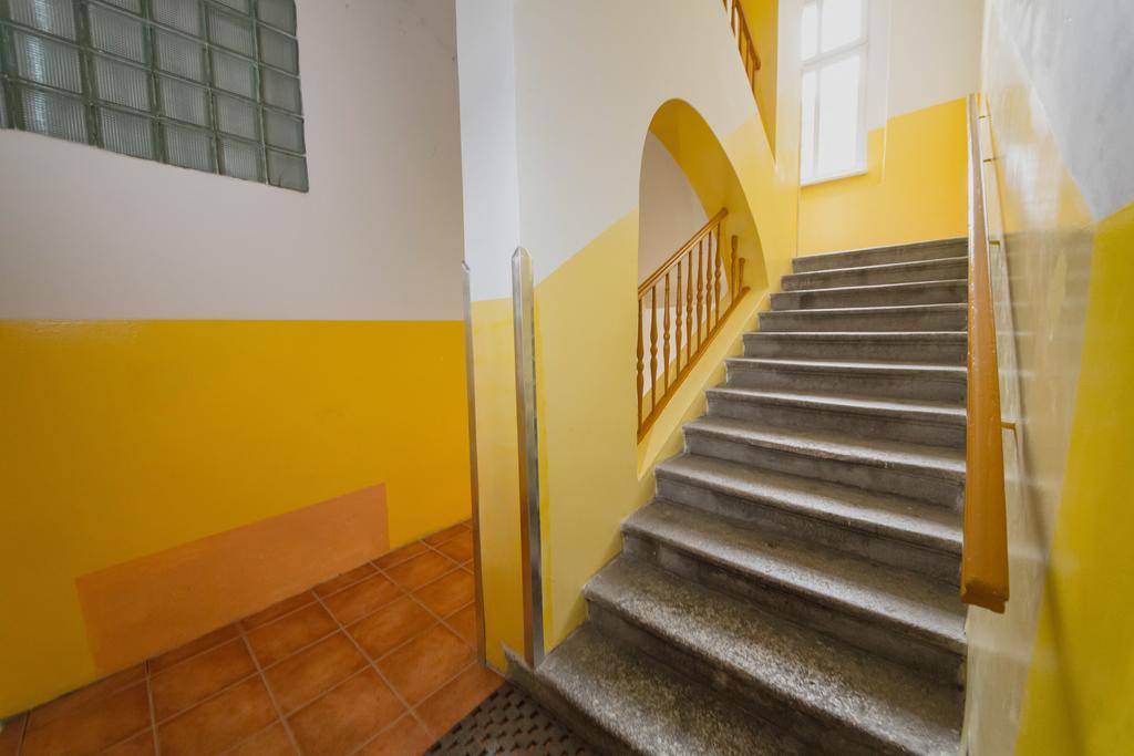 Apartment Aqua Vita Κάρλοβι Βάρι Εξωτερικό φωτογραφία